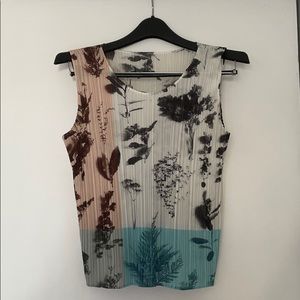Pleats Please Issey Miyake tank top